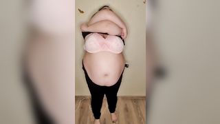 Feedee Alice trying on Small things