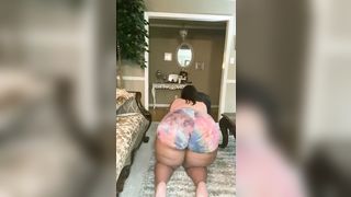 Pillow Monster Booty MILF - 15 image