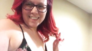 Paige porcelain showing off that gigantic booty - 2 image