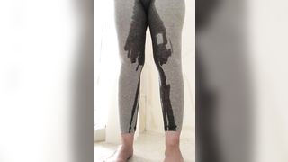 Peeing my Pants trying to Hold my Bladder - 15 image