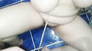 Wife in a golden rain - 6 image