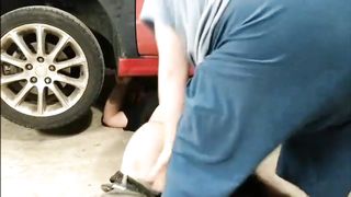 The Car Pinned the Mechanic, so she took Advantage. - 7 image