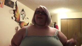 Ssbbw struts and shows belly - 13 image