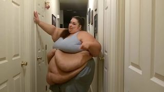Ssbbw works out - 1 image