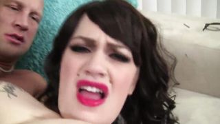 Ich fick die fette Sau bis Sie schreit + spritz ihr ins Maul - 15 image