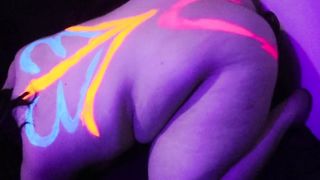 Hot BBW in Body Paint Talks Dirty while she Fucks herself - 4 image