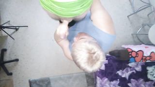 paid off with a blowjob with an electrician - 14 image