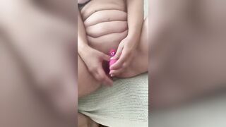 WHEN THE HUSBAND IS NOT HOME I JERK OFF MY PUSSY - 4 image