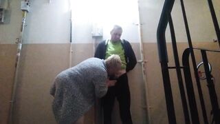 oral sex and masturbation cock in the entrance 1 - 10 image