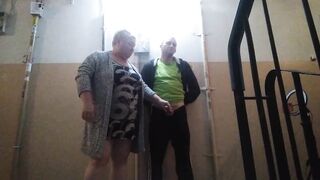 oral sex and masturbation cock in the entrance 1 - 2 image