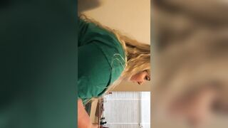 NATURAL MESSY FACESTUFF: GLUTTONOUS PIG - 12 image