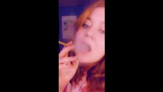 Chubby BBW Smokes Blunt and Plays with Tightest Asshole on Pornhub - 1 image