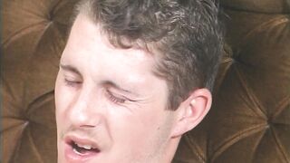 Fuer die Nachbarin eingekauft, zum Dank will sie noch ficken - 5 image