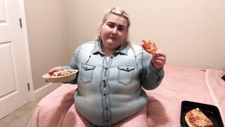 FAT GIRL POPS HER BUTTONS - 3 image