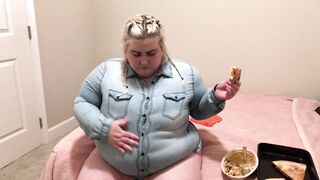 FAT GIRL POPS HER BUTTONS - 6 image