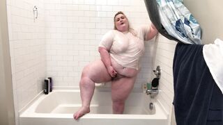 WET TSHIRT SHOWER ORGASM - 13 image