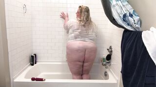 WET TSHIRT SHOWER ORGASM - 3 image