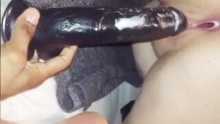 Licking and Fucking that creamy wet pussy close up with wet pussy sounds - 1 image