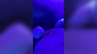 Making my fat pussy squirt