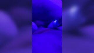 Making my fat pussy squirt