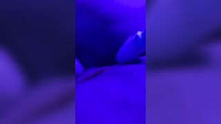 Making my fat pussy squirt