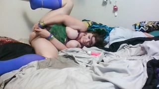 MARDI GRAS SOLO PARTY - PAWG SOAKING THE BED WITH TOYS - 9 image