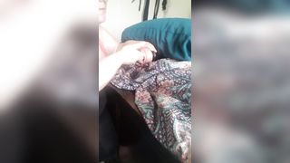 BBW Teaches you how to Finger Properly