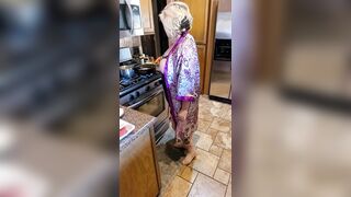 alot of request to see me cook in nice sexy outfit - 7 image