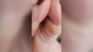 Toe Foot Soles closeups and wiggling in the mirror