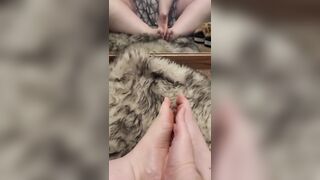 Toe Foot Soles closeups and wiggling in the mirror