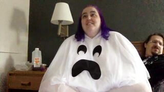 I'm a Big Fat Naked Ghost! - 3 image