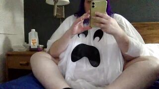 I'm a Big Fat Naked Ghost! - 6 image