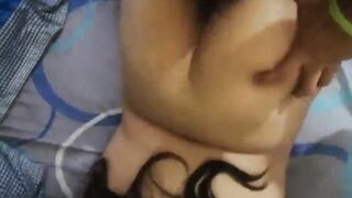 latina chupa rico la pija en casa de sus padres - 10 image