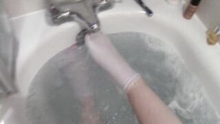 Wet Socks & Belly Rubs In The Bath - BBW Fat Sock Tina Snua - 9 image