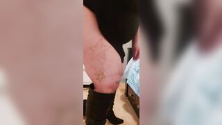 Using toys in pussy and anal action - 5 image