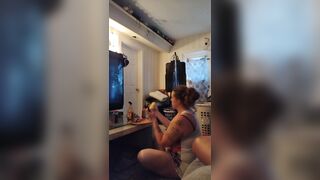 Pretty girl in night dress eats chicken wings and macaroni and cheese - 9 image