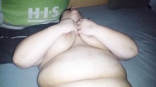BBW Slut Gets Her Fat Cunt Played