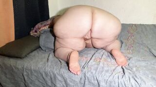 My big bottom playing with plug - 3 image