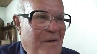 Slut demonstrates dildo to old man - 3 image