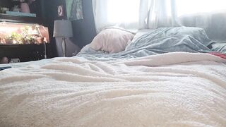 BBW enjoys some playtime while home alone - 3 image