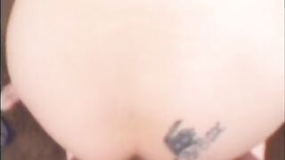 Tattooed chubbette wants to get the job of managing the fuck