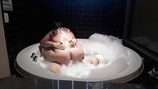 Fucking in the bathtub - 8 image