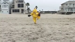 Chunky bitch and her girlfriend playing with their wet cunts - 1 image