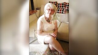 Mature and older decent women like sex, too - 3 image