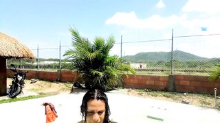 Masturbating in the outdoor public jacuzzi - 3 image