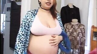 Horny pregnany with big nipples fuck - 1 image
