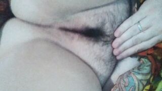 Betty Reddd's hairy pussy - 6 image