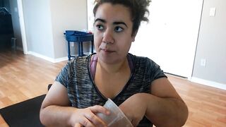 Stephanie Benitez fat ass twerking on the dick in Spanish - 12 image