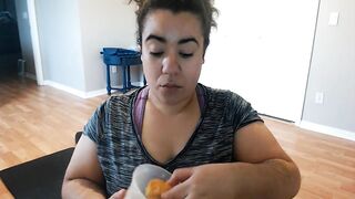 Stephanie Benitez fat ass twerking on the dick in Spanish - 7 image