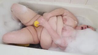 BBW Bubble Bath w/ Veggie Surprise - 1 image